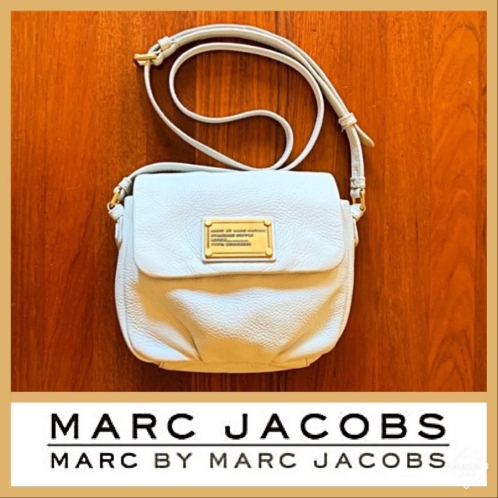 Marc by Marc Jacobs Mini Cream Crossbody GUC